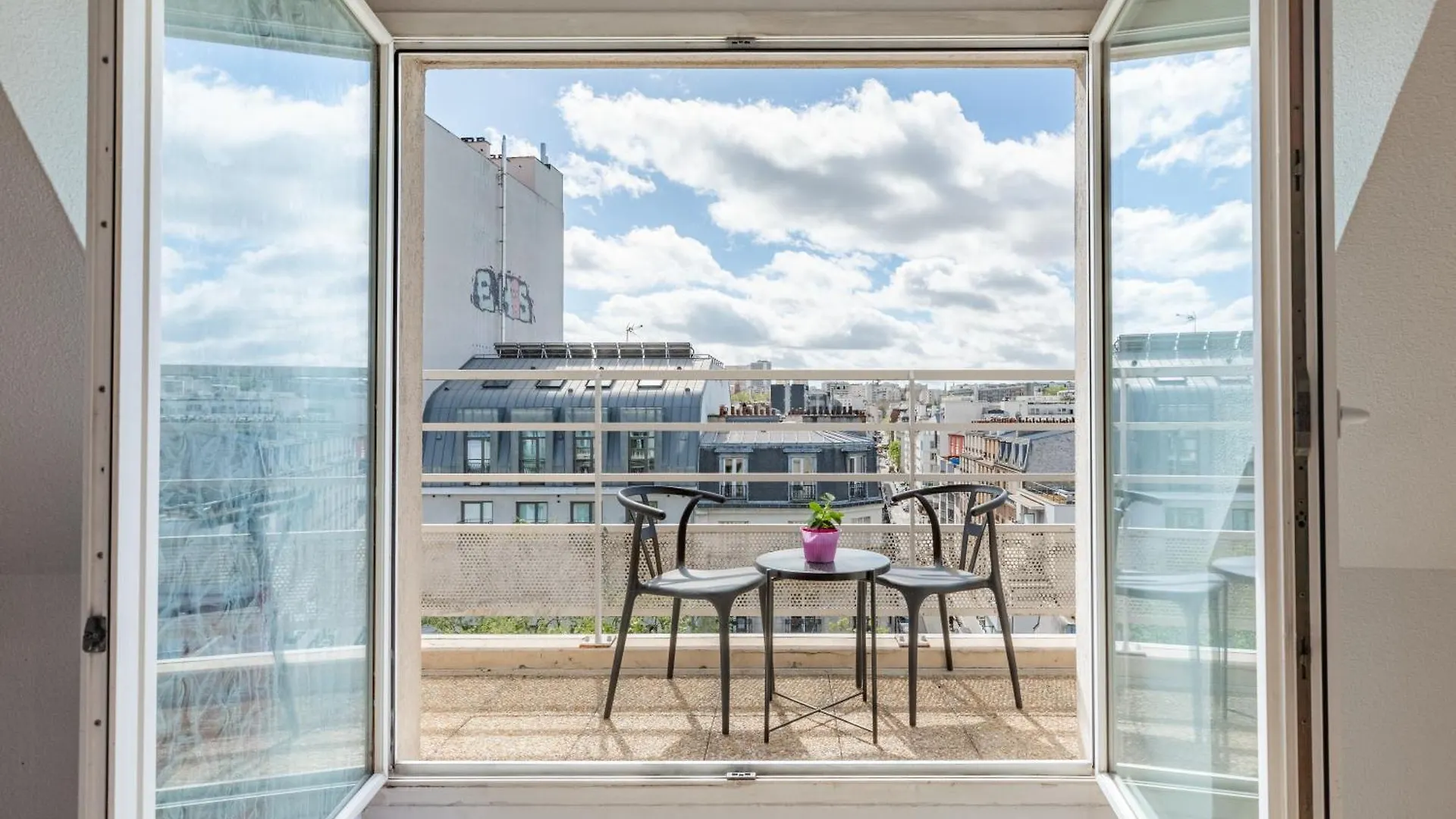 Aparthotel Appart'city Classic La 2*